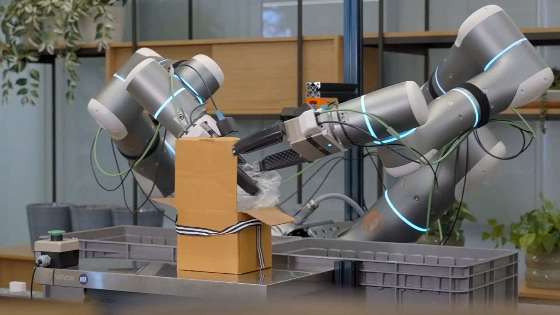 New robot AI predicts physical motion from video to guide machines in real time