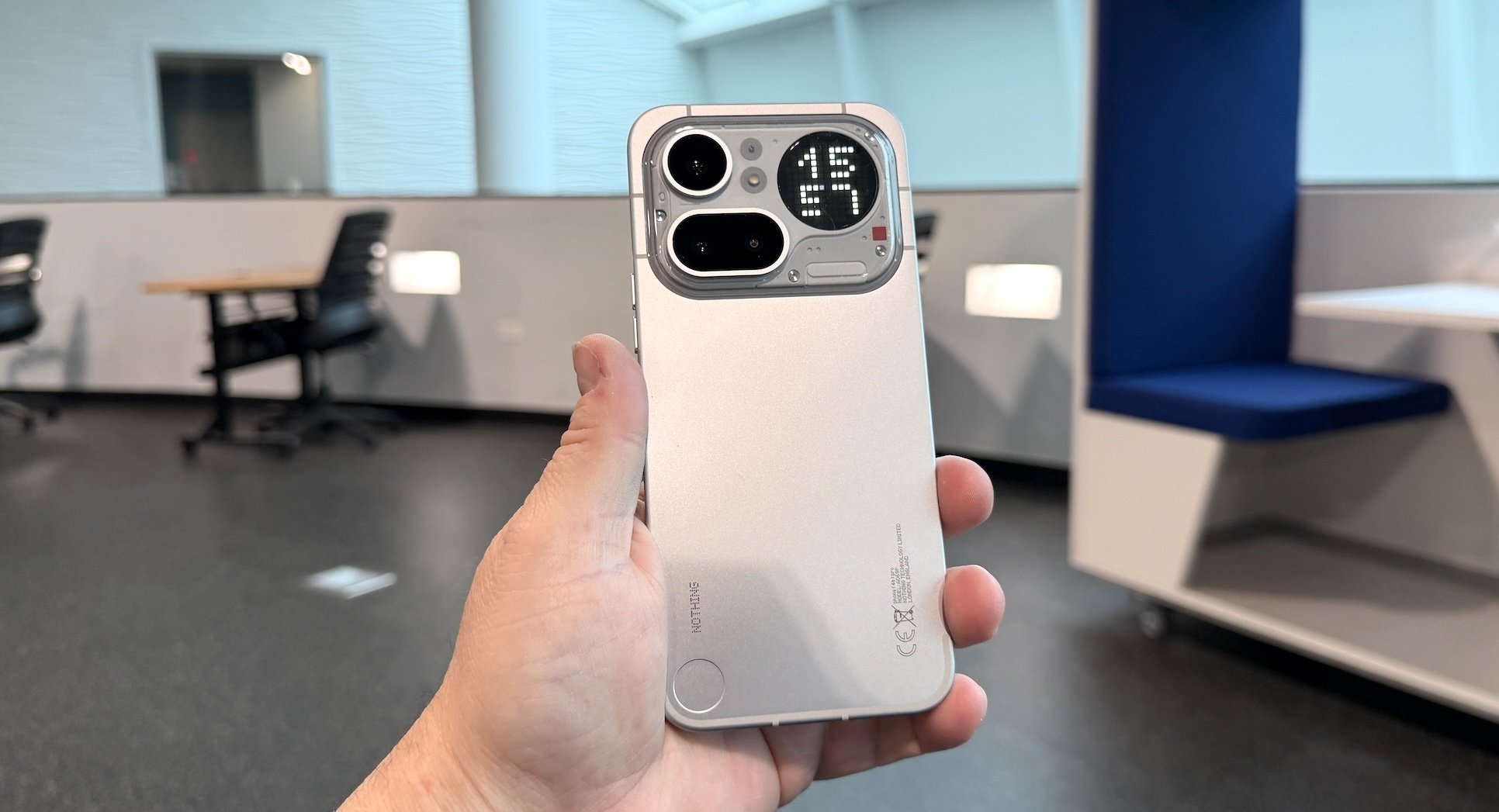 Nothing (4a) Pro review: a stylish competitor to the Google Pixel