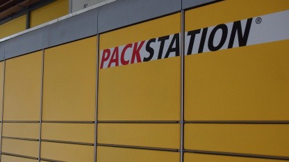 Paketversand: Vzbv verklagt DHL Paket GmbH wegen App-Zwang