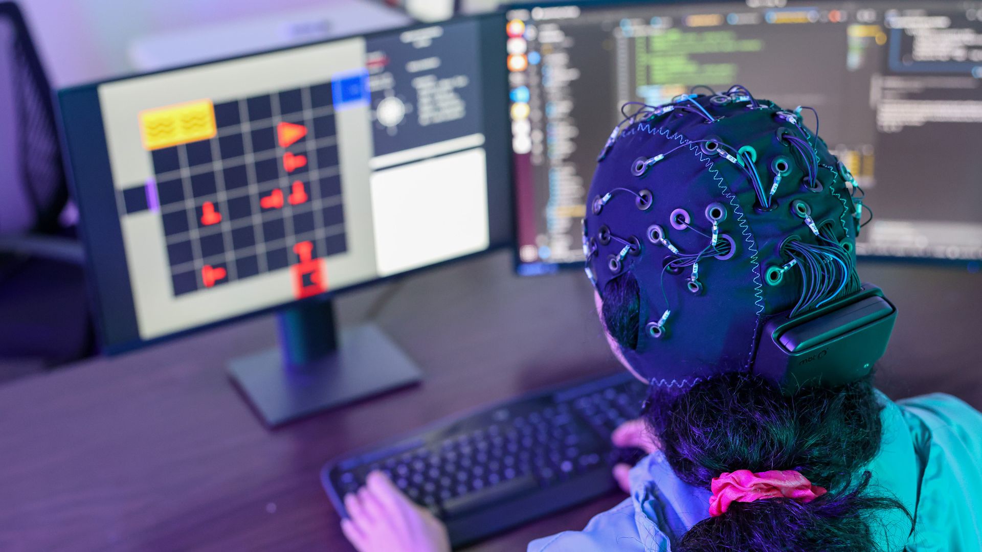 Robots read human brain signals to stop mistakes before they happen in real time