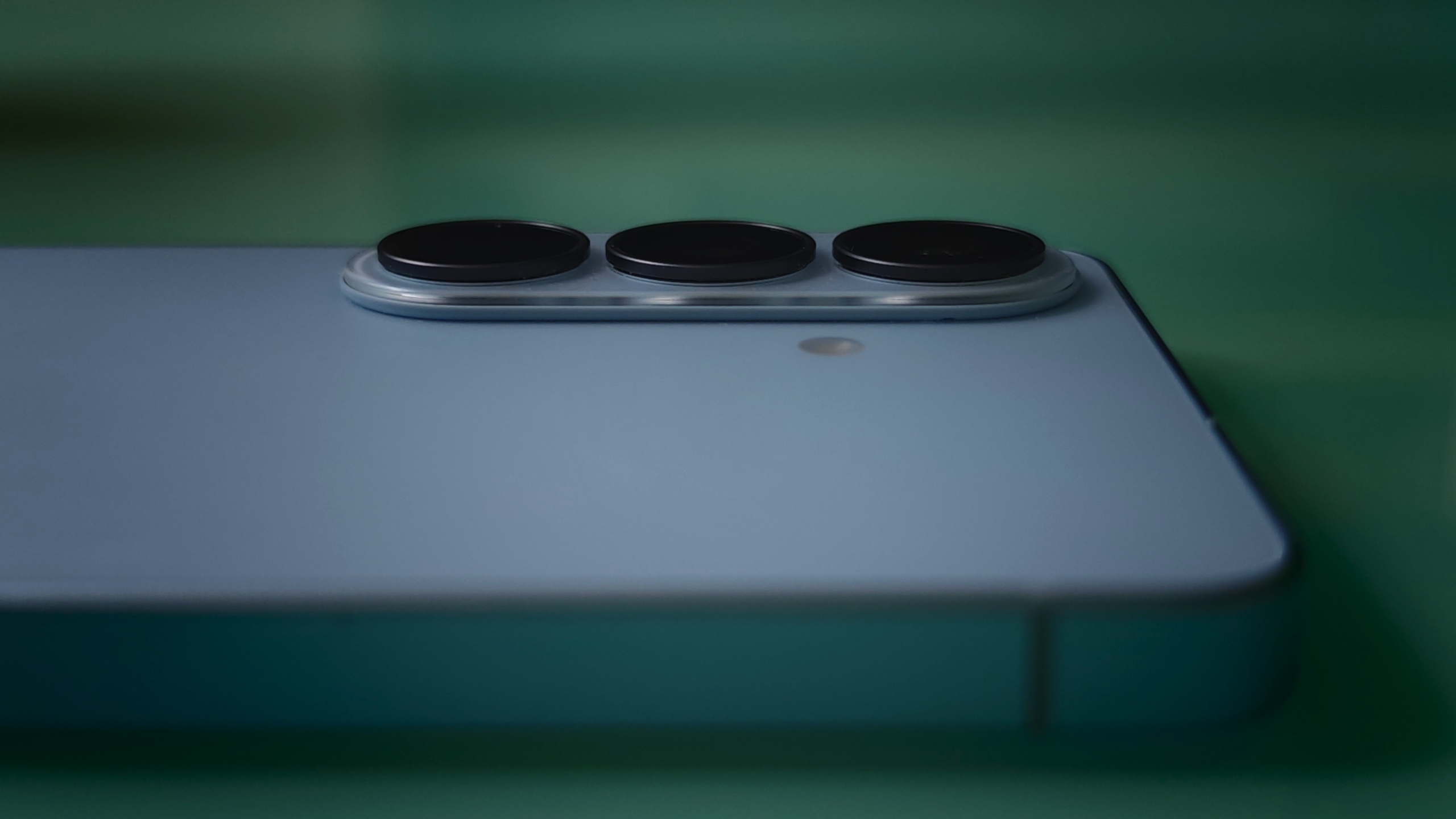 Samsung Galaxy S26 review: The smartphone status quo