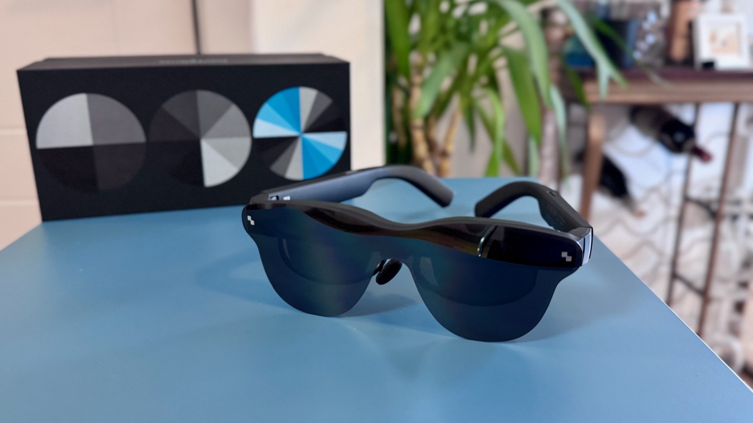 TCL releases RayNeo Air 4 Pro AR smart glasses for $299: Save $50 at launch