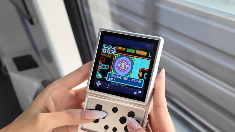 Anbernic’s swiveling retro handheld will be available May 11