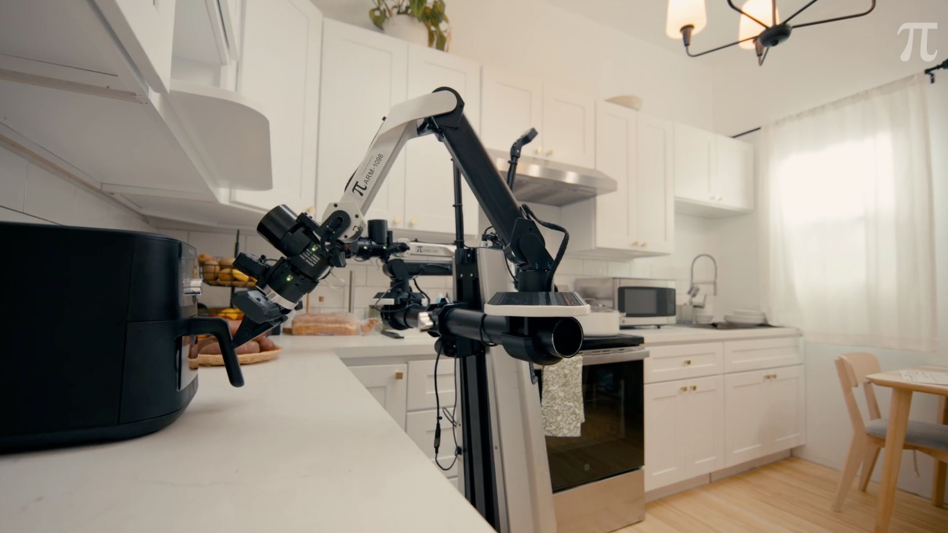 Breakthrough model helps robots learn unseen tasks, paves way for adaptive intelligence