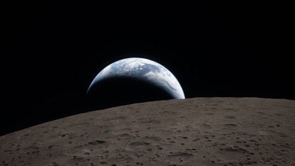 Earthrise 2026: Artemis II fotografiert den Erdaufgang vom Mond aus