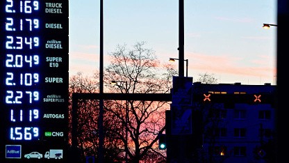 Elektro oder Verbrenner: Unterschiede bei Fahrzeugkosten schwinden