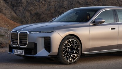 Facelift für Elektrolimousine BMW i7: Die Neue Klasse kann auch Luxus