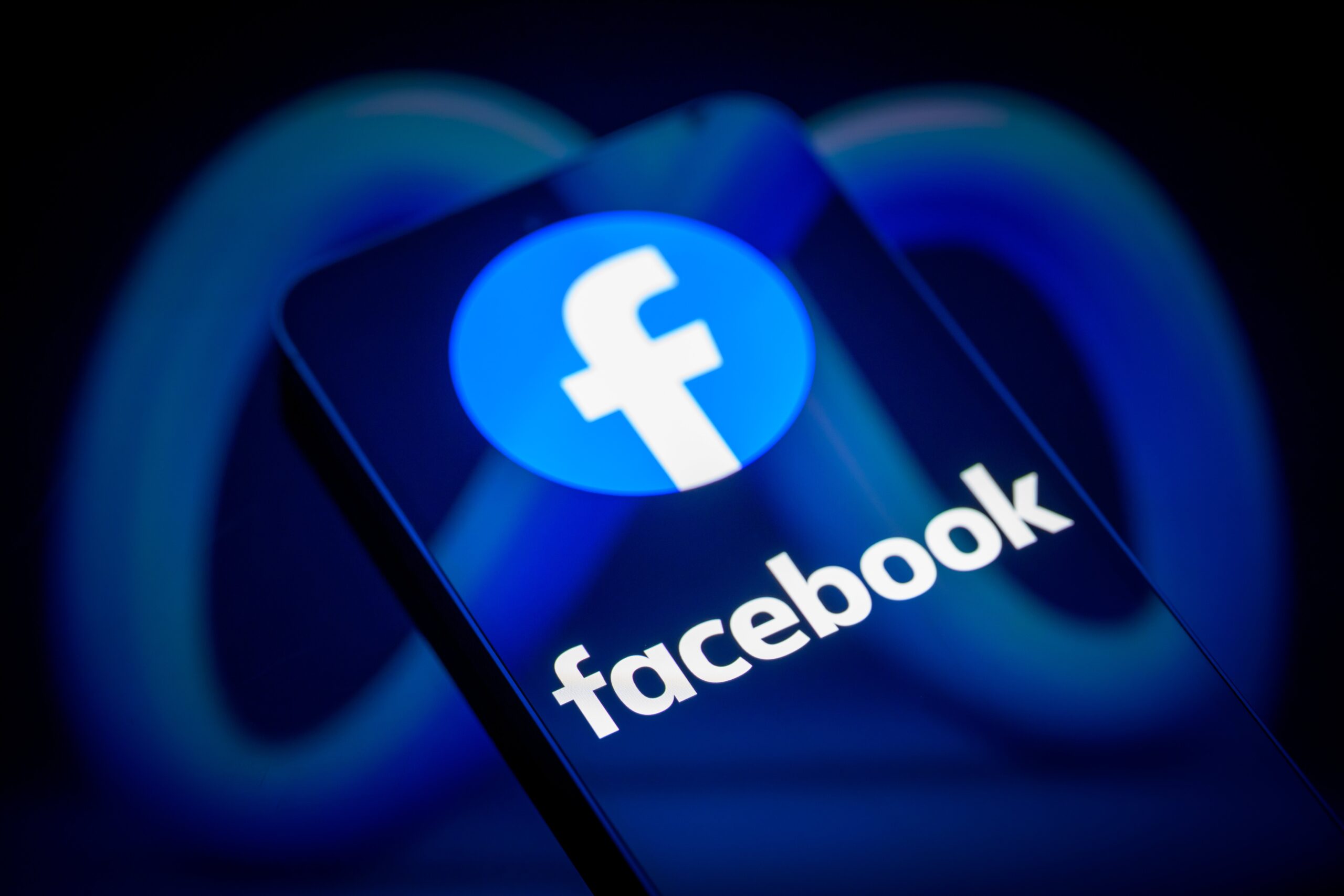 Former Meta employee accused of downloading 30,000 private user images