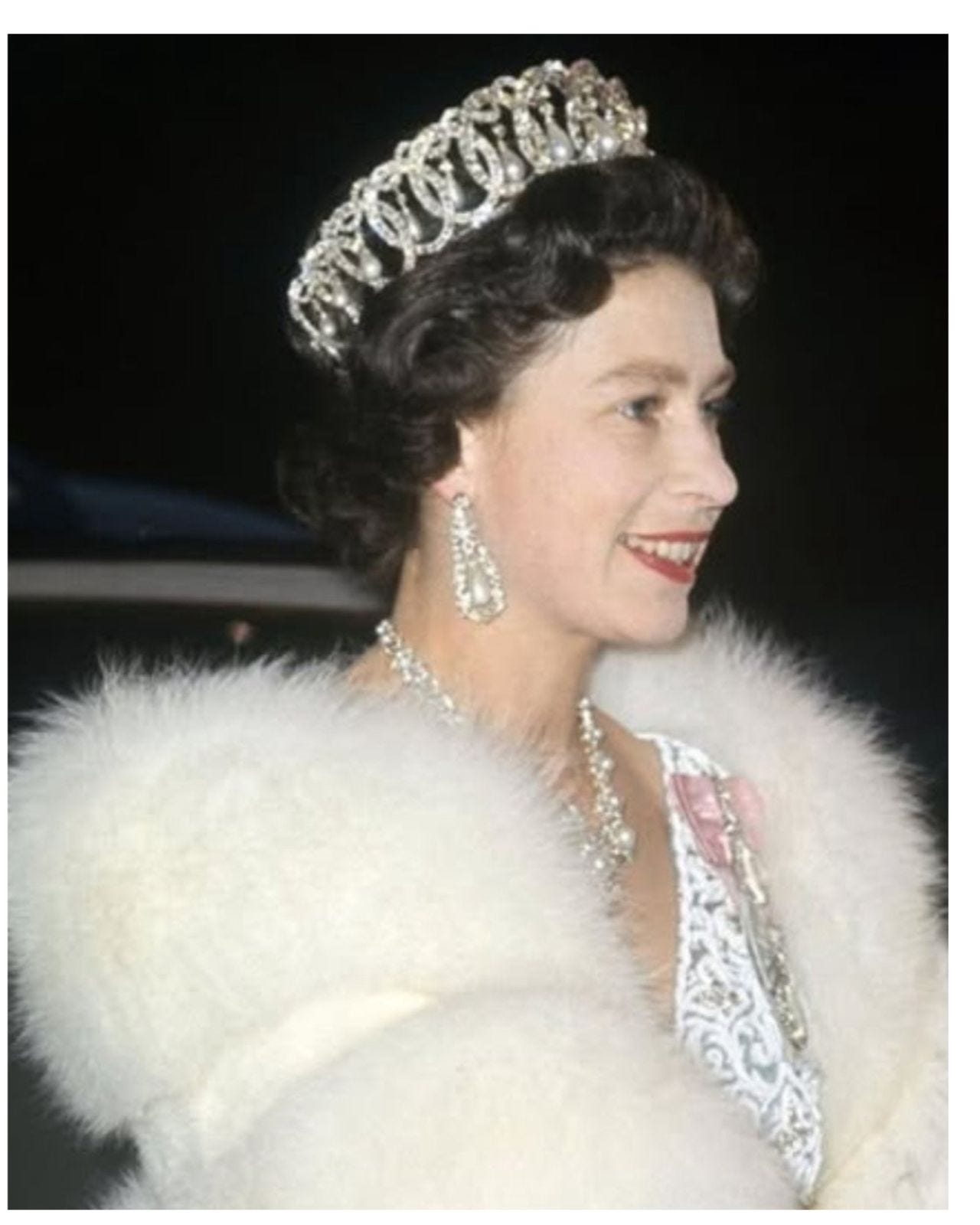 From Transistors to Tokenization: How Queen Elizabeth II Followed the Rise of Blockchain