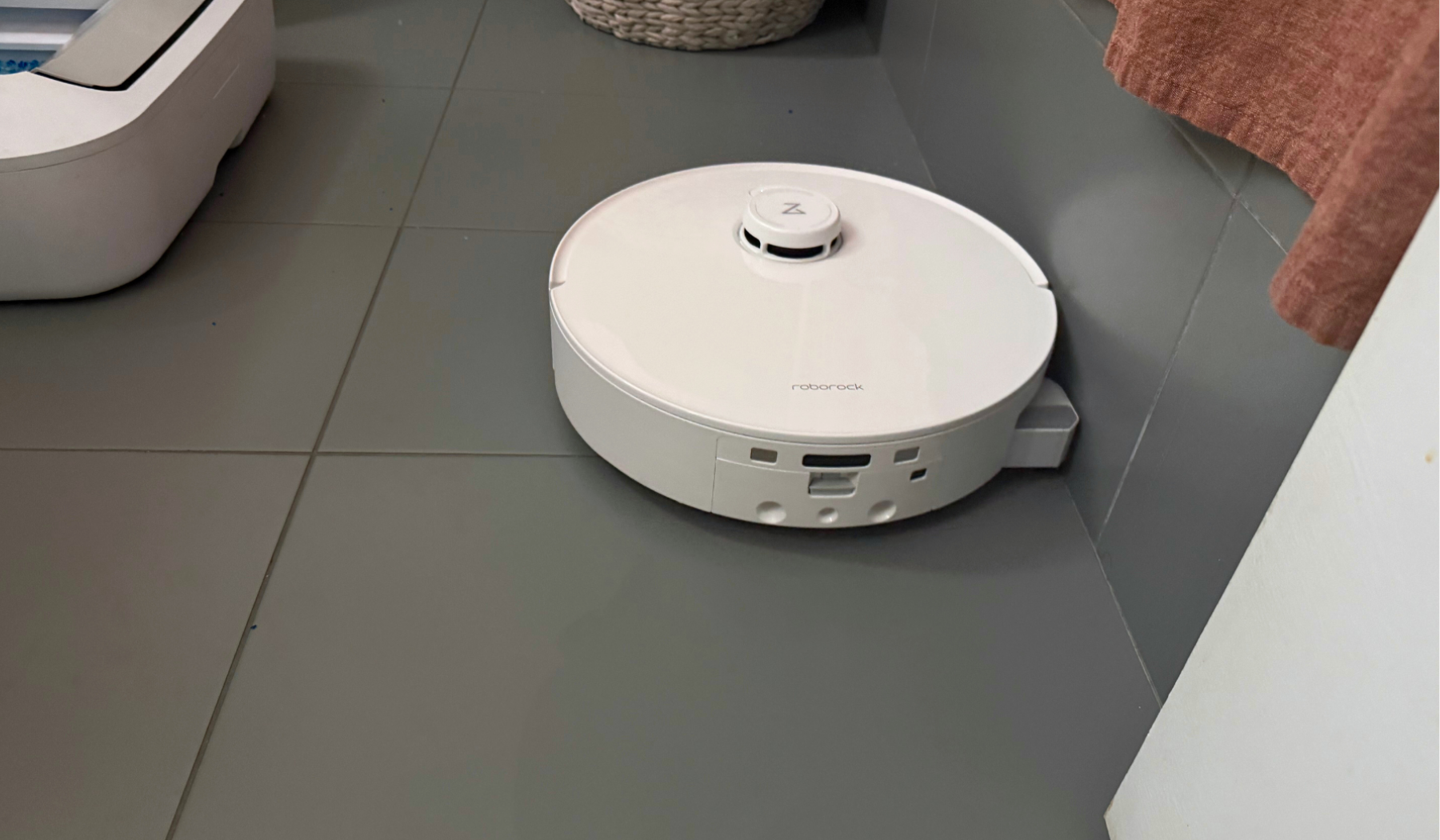 Ive tested 30+ robot vacuum and mop combos, including CES 2026 models. Here are the top 5 to buy.