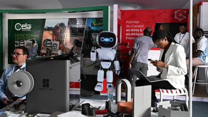 Künstliche Intelligenz: Stanford-Bericht zeigt große Unterschiede bei KI-Akzeptanz