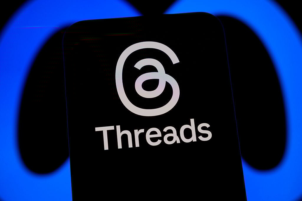 Meta finally adds direct messages to the web version of Threads