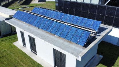 Nach 25 Jahren: Alte Solarmodule erreichen 87 Prozent der Originalleistung