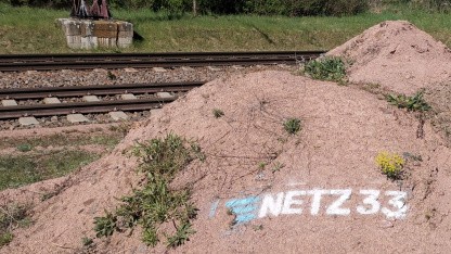 Netz33: Neue Glasfaser statt 30 Jahre alte Kabel der Deutschen Bahn