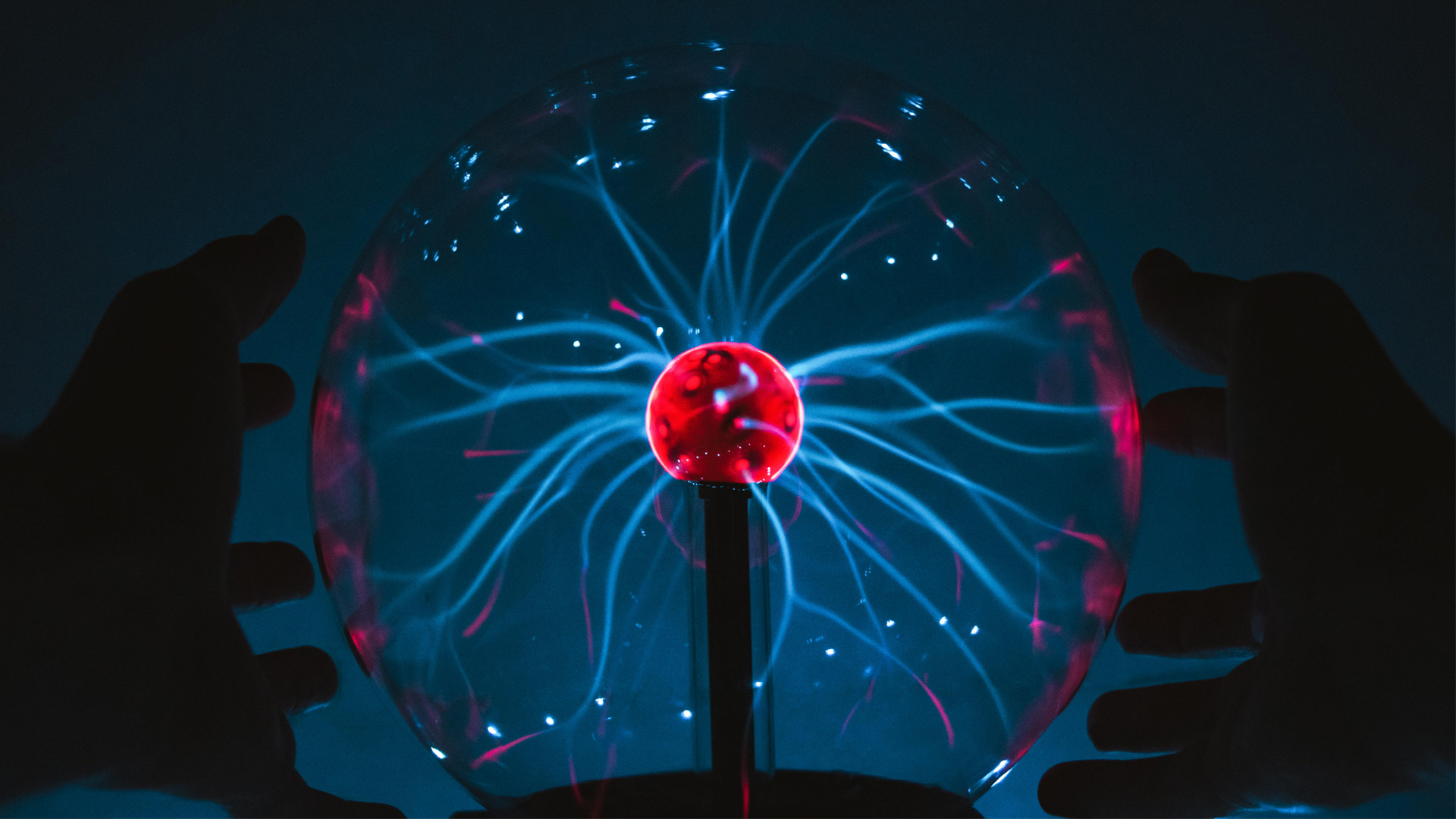 Quantum system of just nine atoms outperforms network made up of thousands of nodes