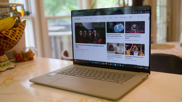 The Morning After: Amazon pledges its satellite internet starts this year