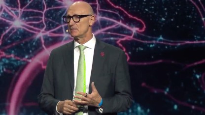 Tim Höttges: Telekom sieht sich als Klempner für neue KI-Welt