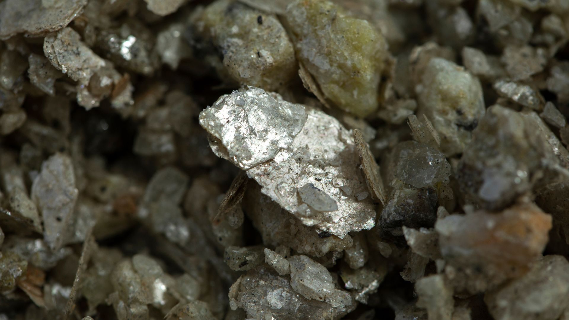 US discovers 2.3 million metric ton lithium deposit that could power 130 million EVs