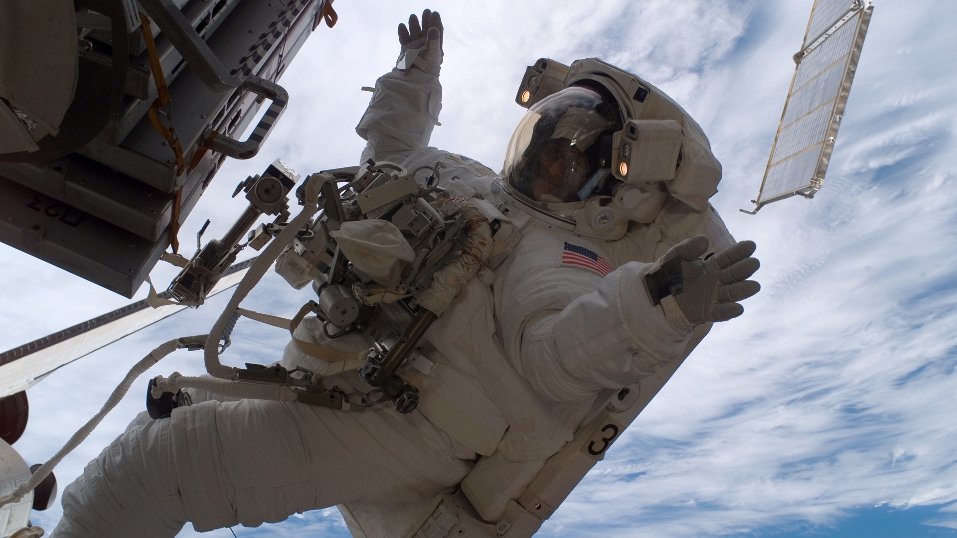 Astronauts come home two inches taller from the ISS — What lingers is the real problem