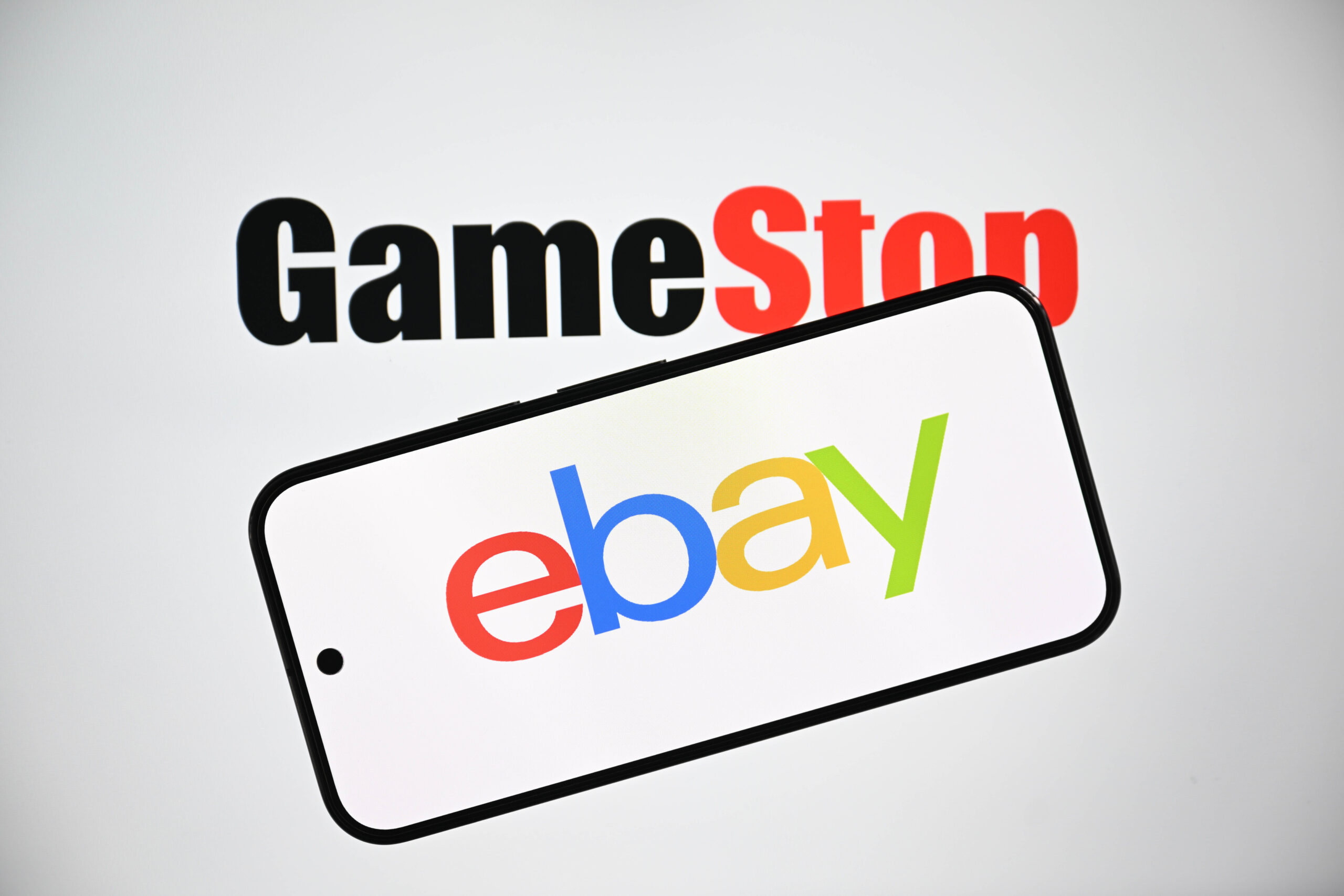 eBay rejects GameStop offer: neither credible nor attractive