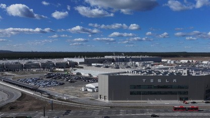 Elektroautos: Tesla verdoppelt Zellproduktion in der Giga Berlin