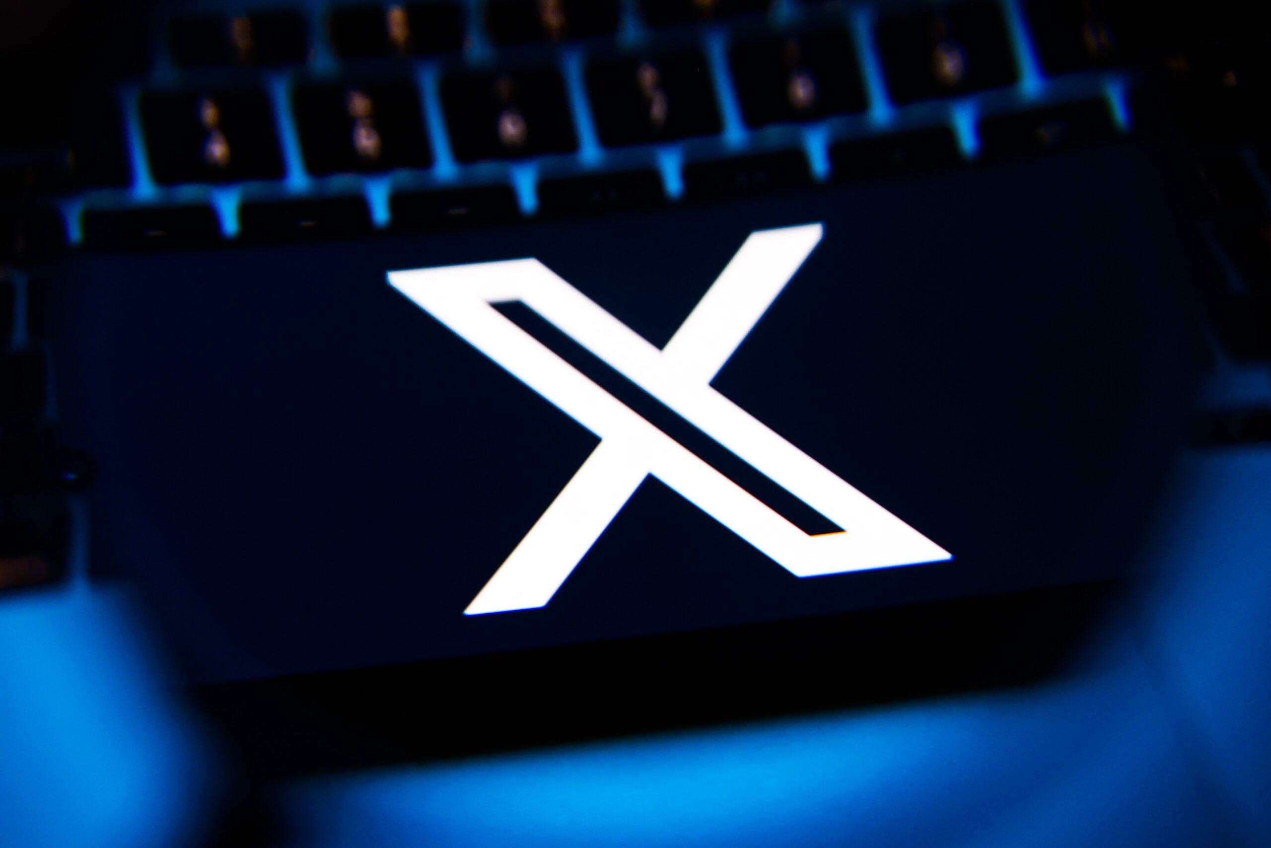 Elon Musks X begins rolling out new History feature