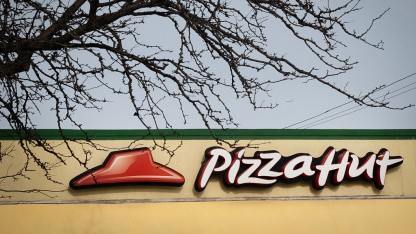 Gastronomie: Pizza-Hut-Franchisenehmer verklagt Kette wegen KI-Software