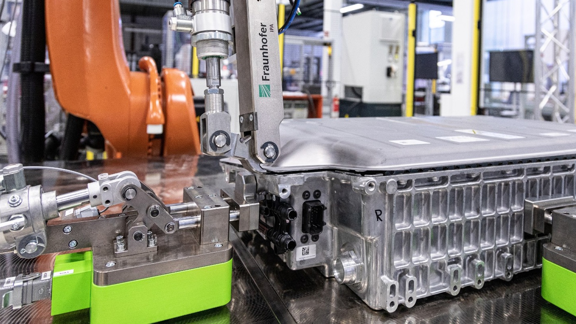 Germany develops new robotic system to recover and repurpose EV battery cells