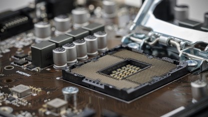Hardware: KI-Boom belastet den Mainboard-Markt für Privatkunden