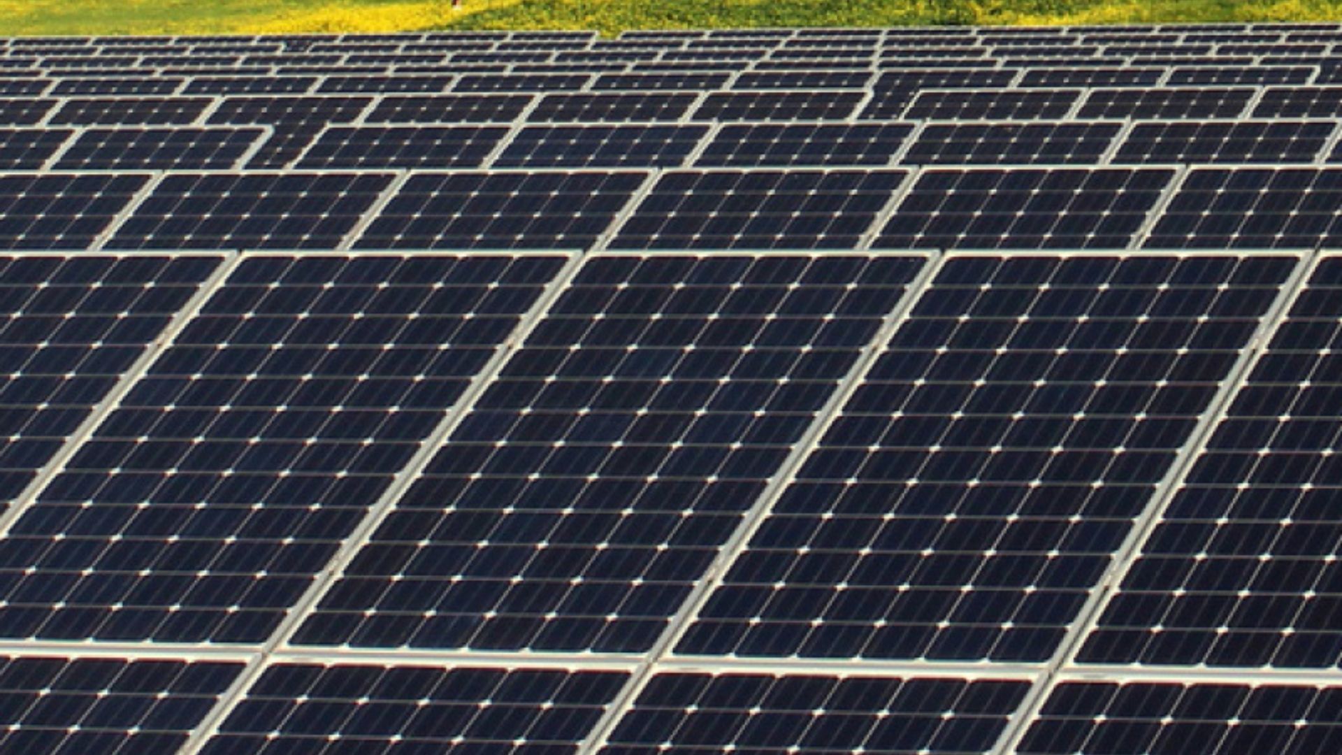 How solar panels on a van pumped out 120% of their rated power in one day