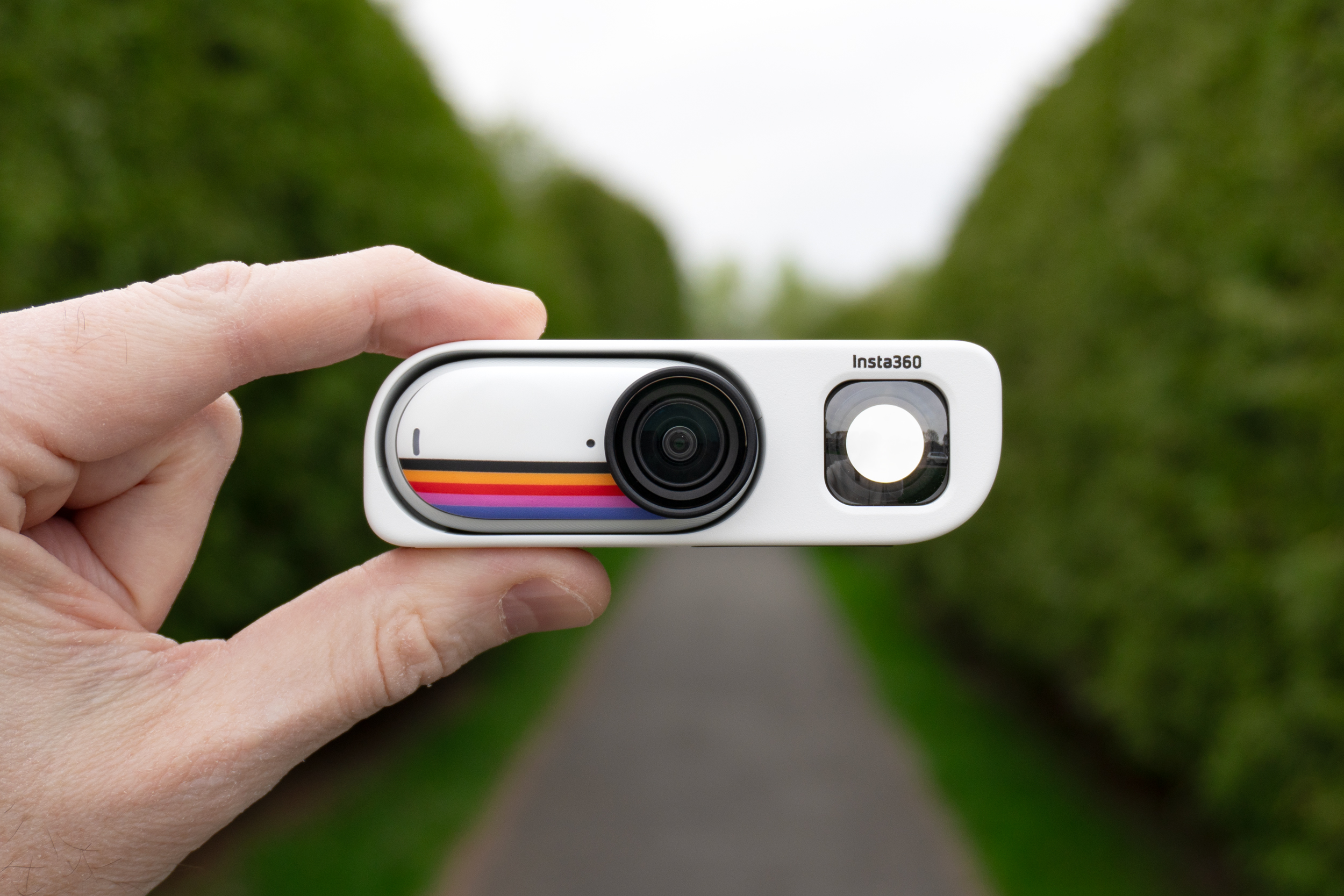 Insta360’s new viewfinder turns the action cam into a retro shooter