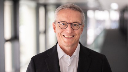 KI für die öffentliche Verwaltung: BMDS vergibt Auftrag für souveräne KI-Cloud