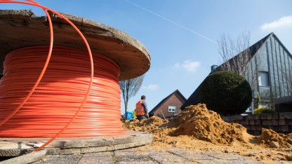 Netzausbau: Deutsche Glasfaser gibt im Streit um Mindestvertragslaufzeit nach