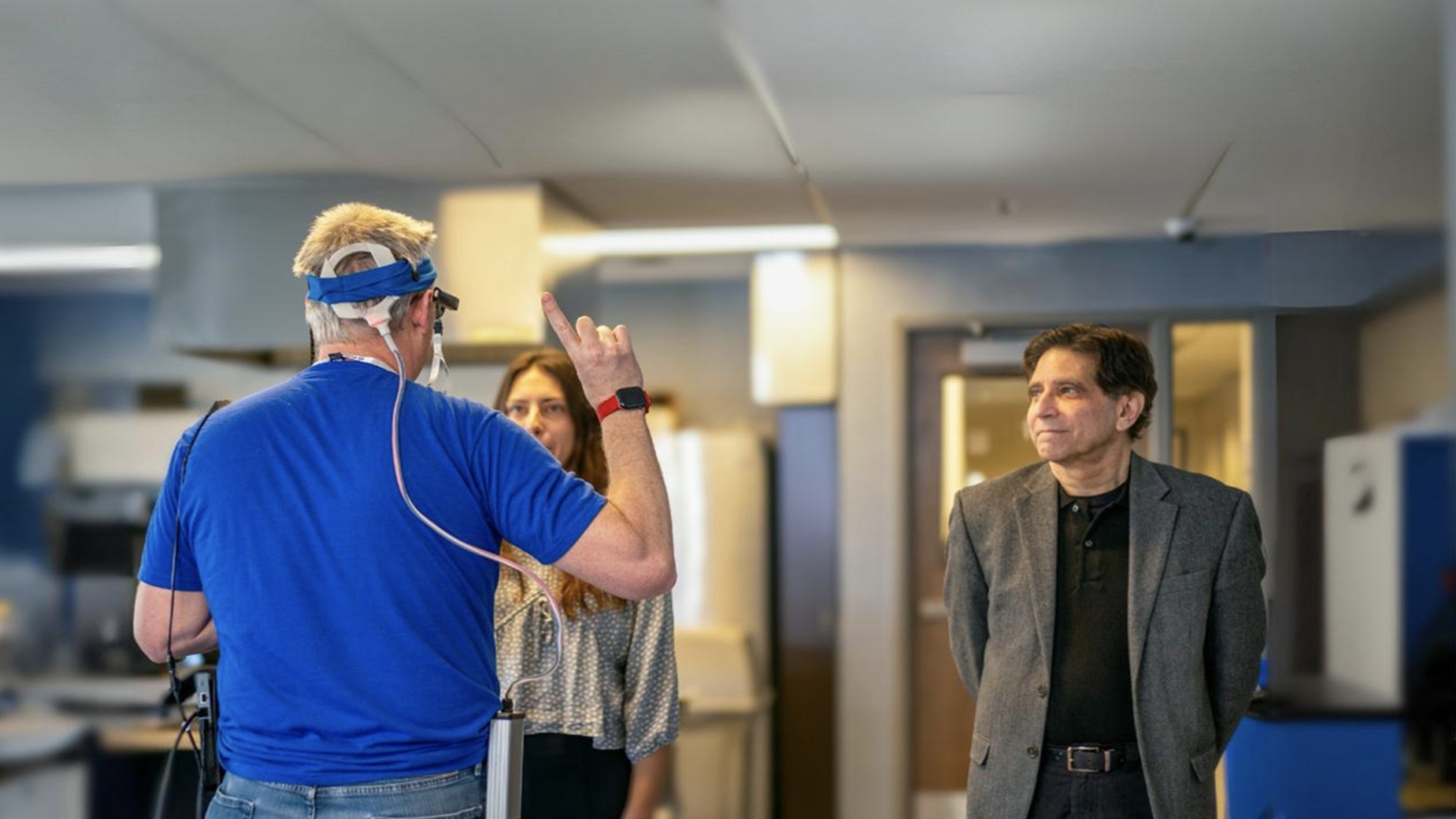 New brain implant bypasses retina and optic nerves to create artificial vision
