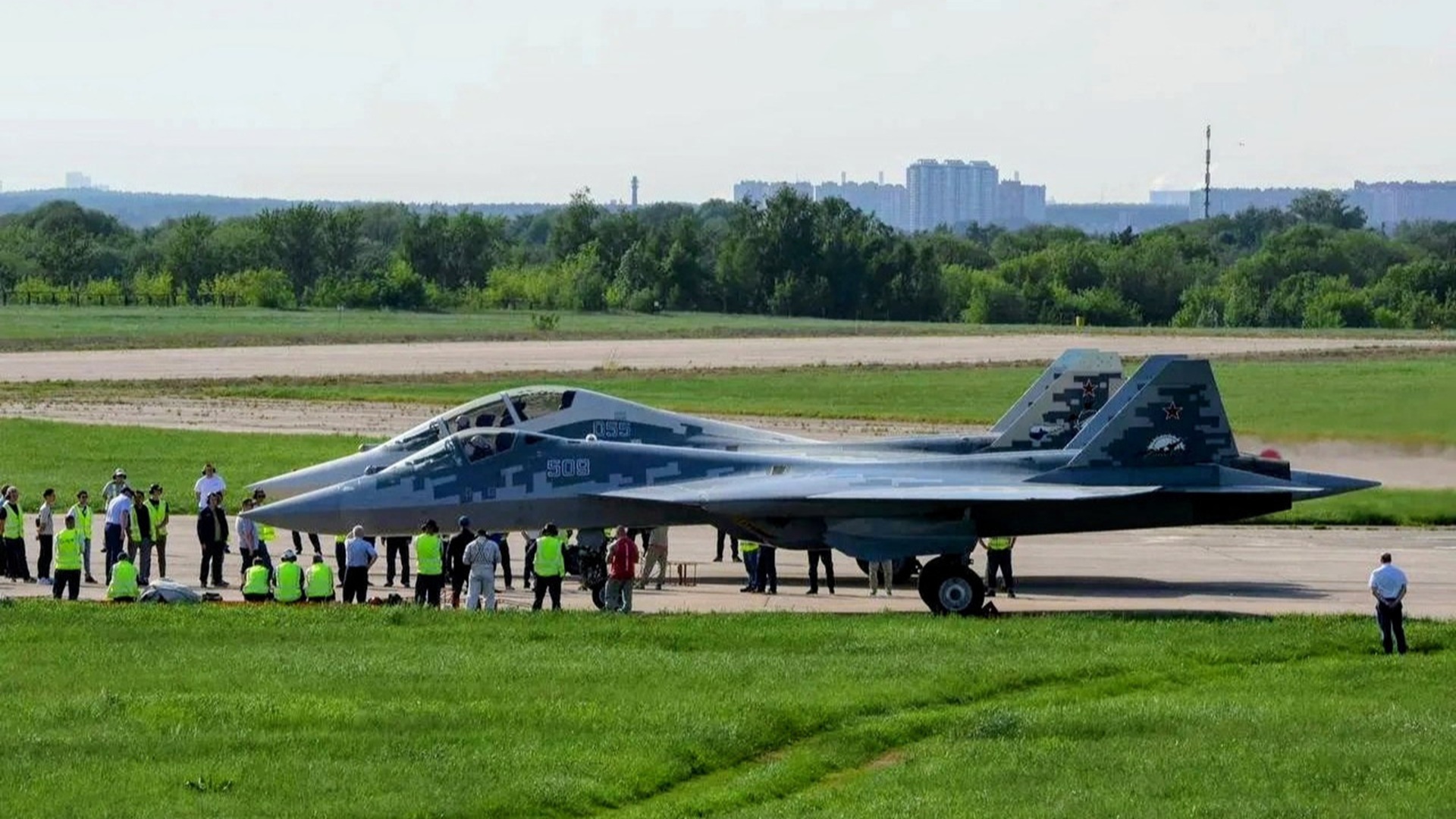 Russia’s new two-seat Su-57D: A game-changer in networked air combat