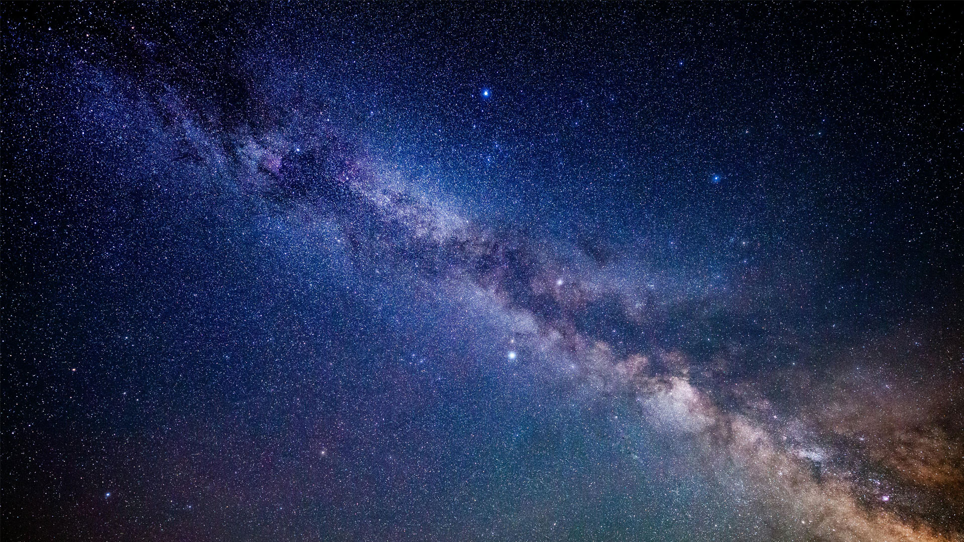 Scientists track black hole jet in action at nearly half the speed of light