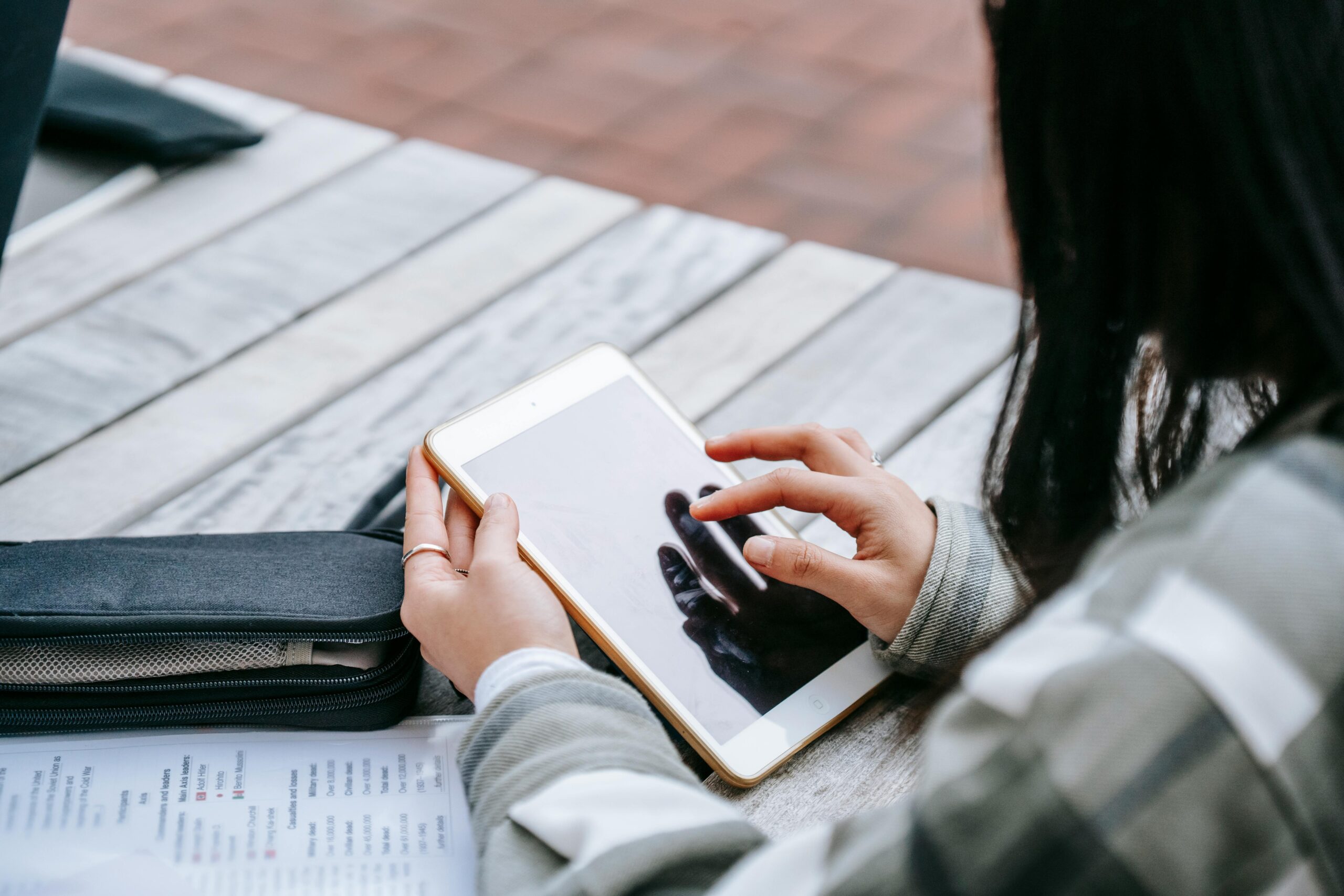 Stuff Your Kindle Day is live — how to score dark romance and mafia romance books for free