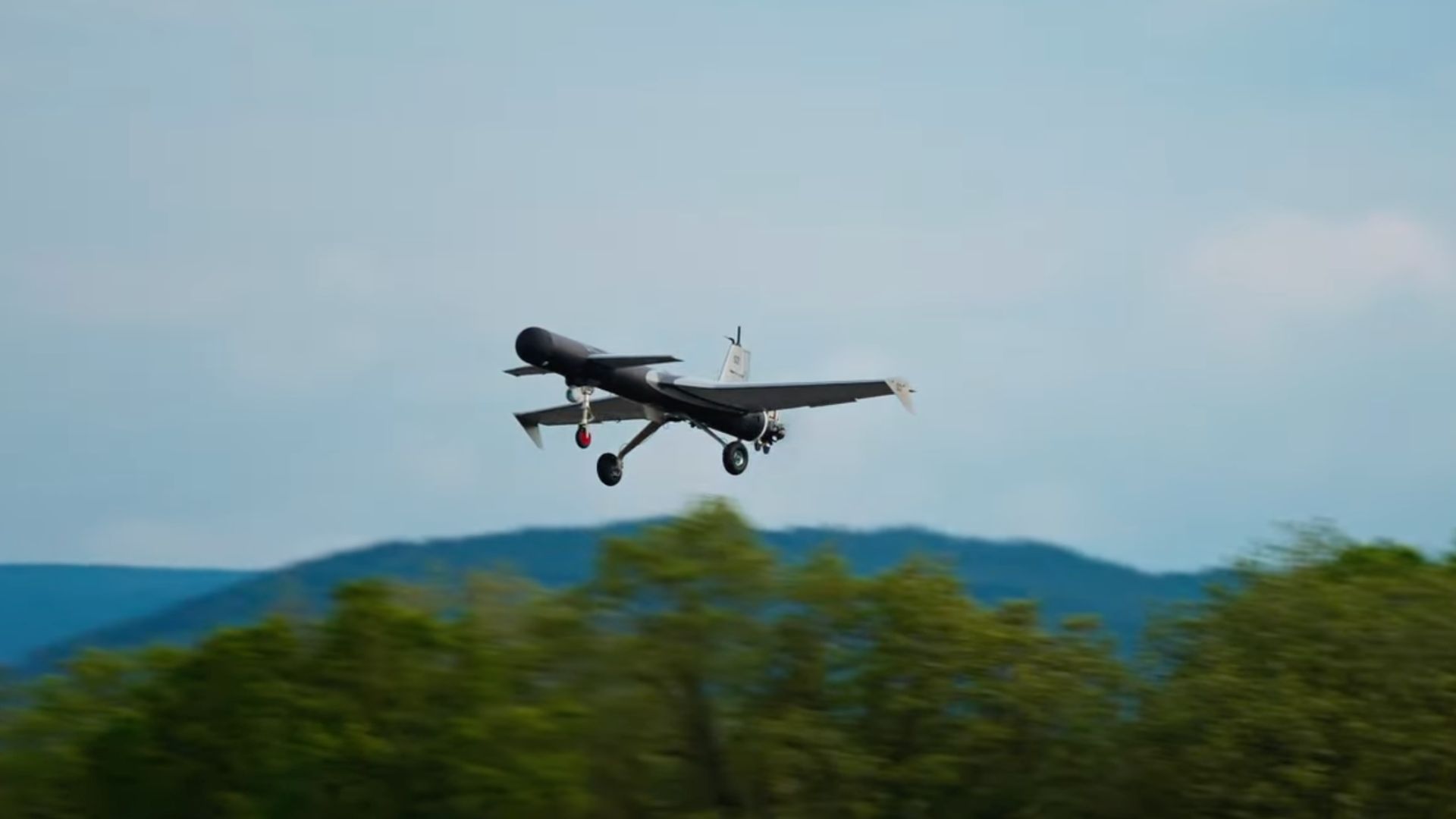 Video: Mizrak kamikaze drone can fly 620 miles to strike targets with 88-pound warhead