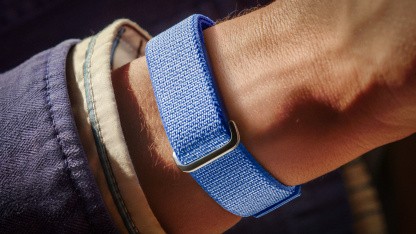 Wearable: Google greift Whoop mit Fitbit Air und KI-Coach an
