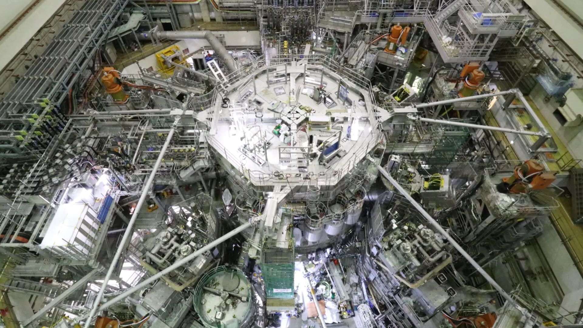 World’s largest operating tokamak begins commissioning with major 8-meter coils upgrade