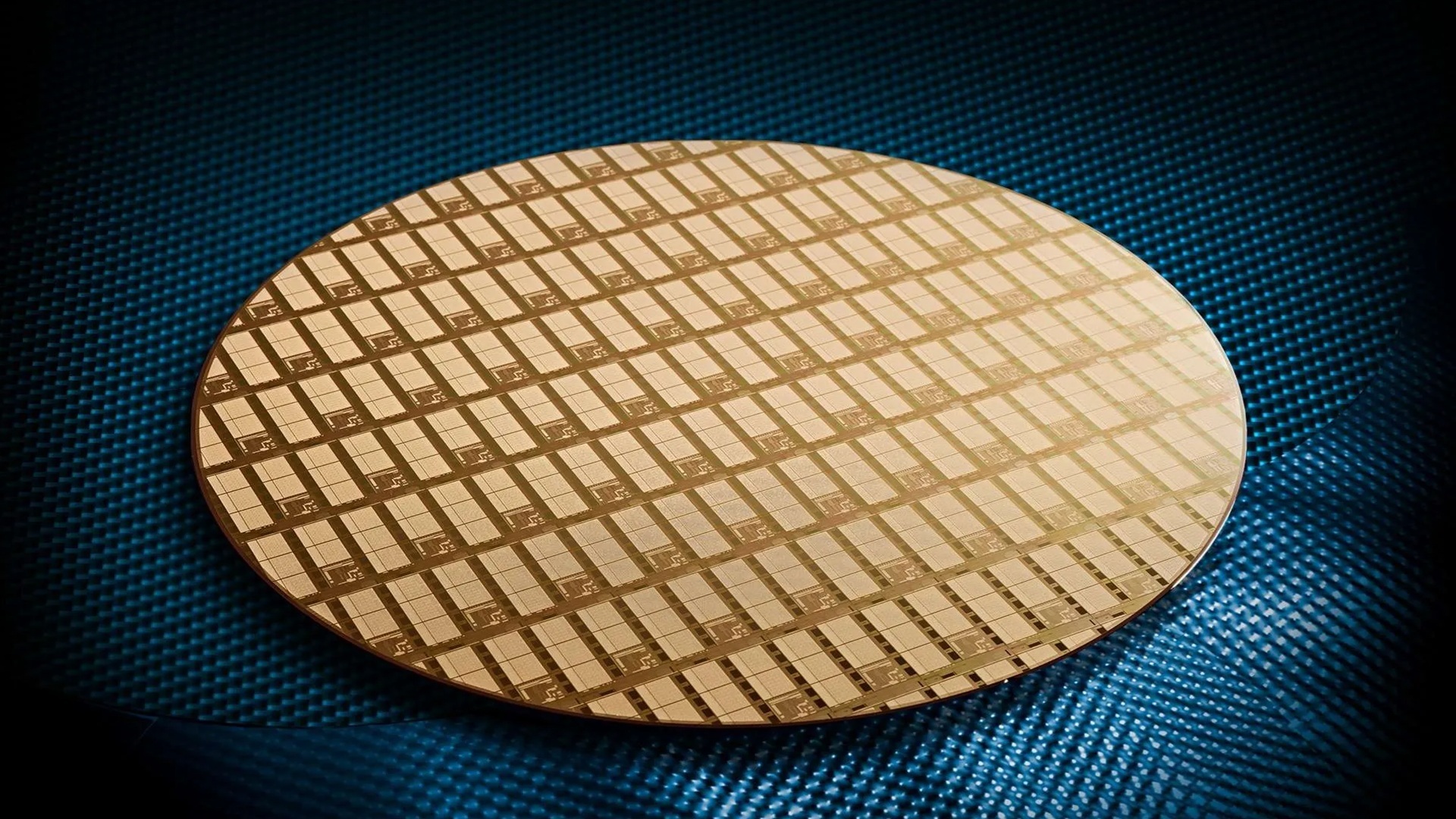 China cuts photonic chip costs by 90% using nanoscale stamping on eight-inch wafers