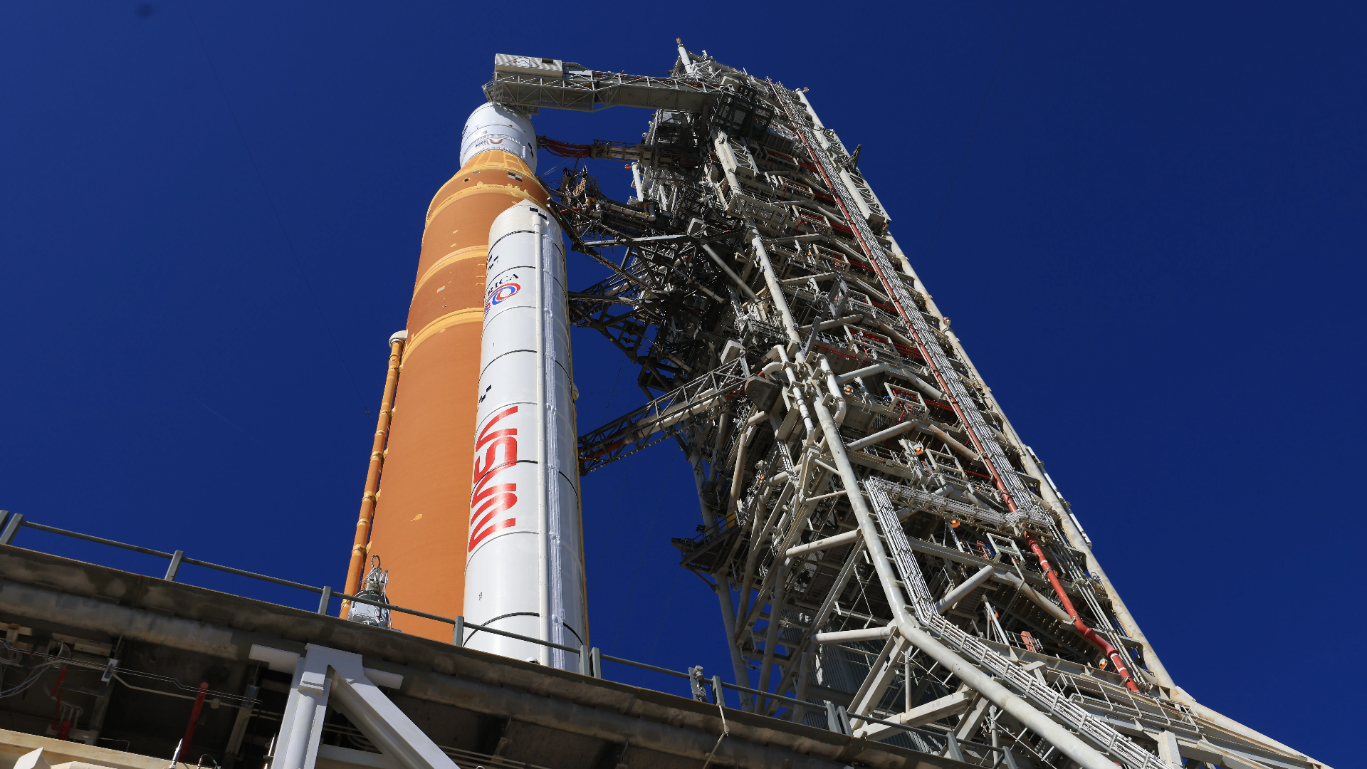 Chinese scientists identify critical vulnerability in NASA’s single-engine lunar landing system