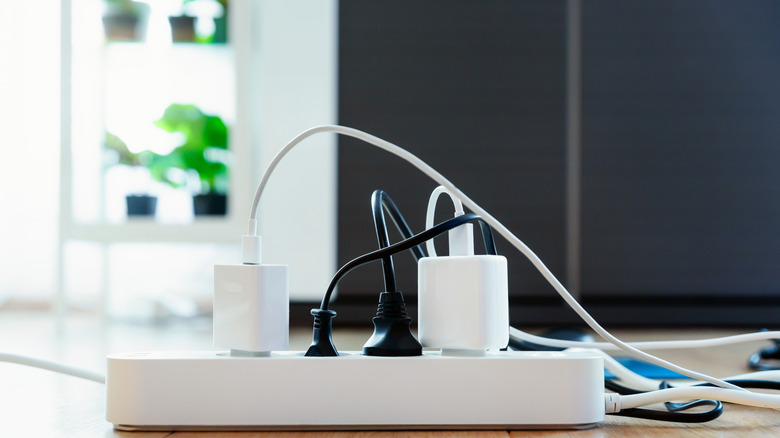 Here’s why you shouldn’t plug a power strip into a smart plug