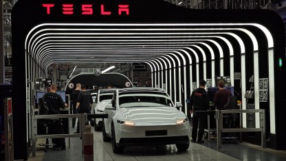 Höhere Produktion geplant: Tesla stellt 1.000 neue Mitarbeiter in Grünheide ein