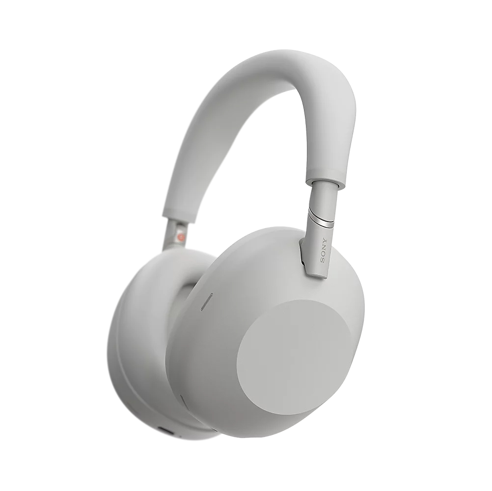I use the Sony WH-1000XM6 every day and now they’re at a record-low price — I reckon they beat their Bose and AirPods rivals hands-down