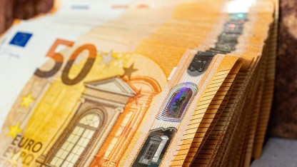 KI-Einsatz hilft: Steuerprüfungen bei Influencern bringen eine halbe Million Euro