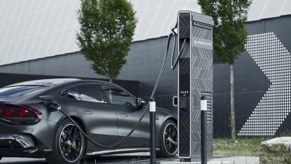 Ladesäule: Alpitronic bietet Megawattladen für Pkw