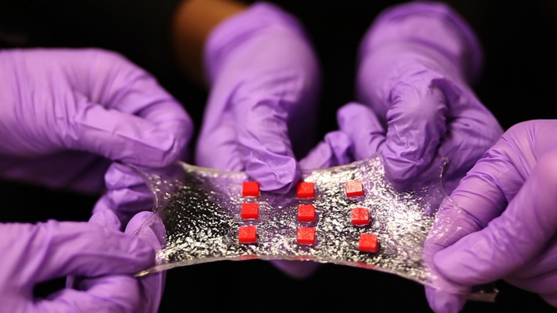 Liquid metal hydrogel stretches 900% and powers batteries at temperatures of −4°F