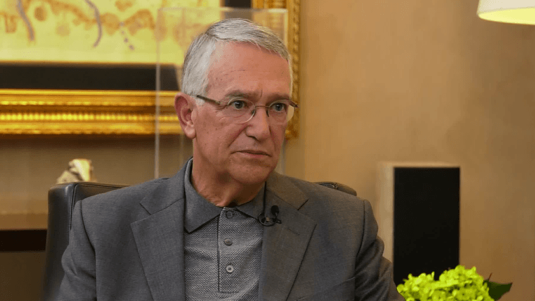 Mexican Billionaire Ricardo Salinas Steers Clear of the AI Bubble, Channels Fresh Fiat Directly Into Bitcoin
