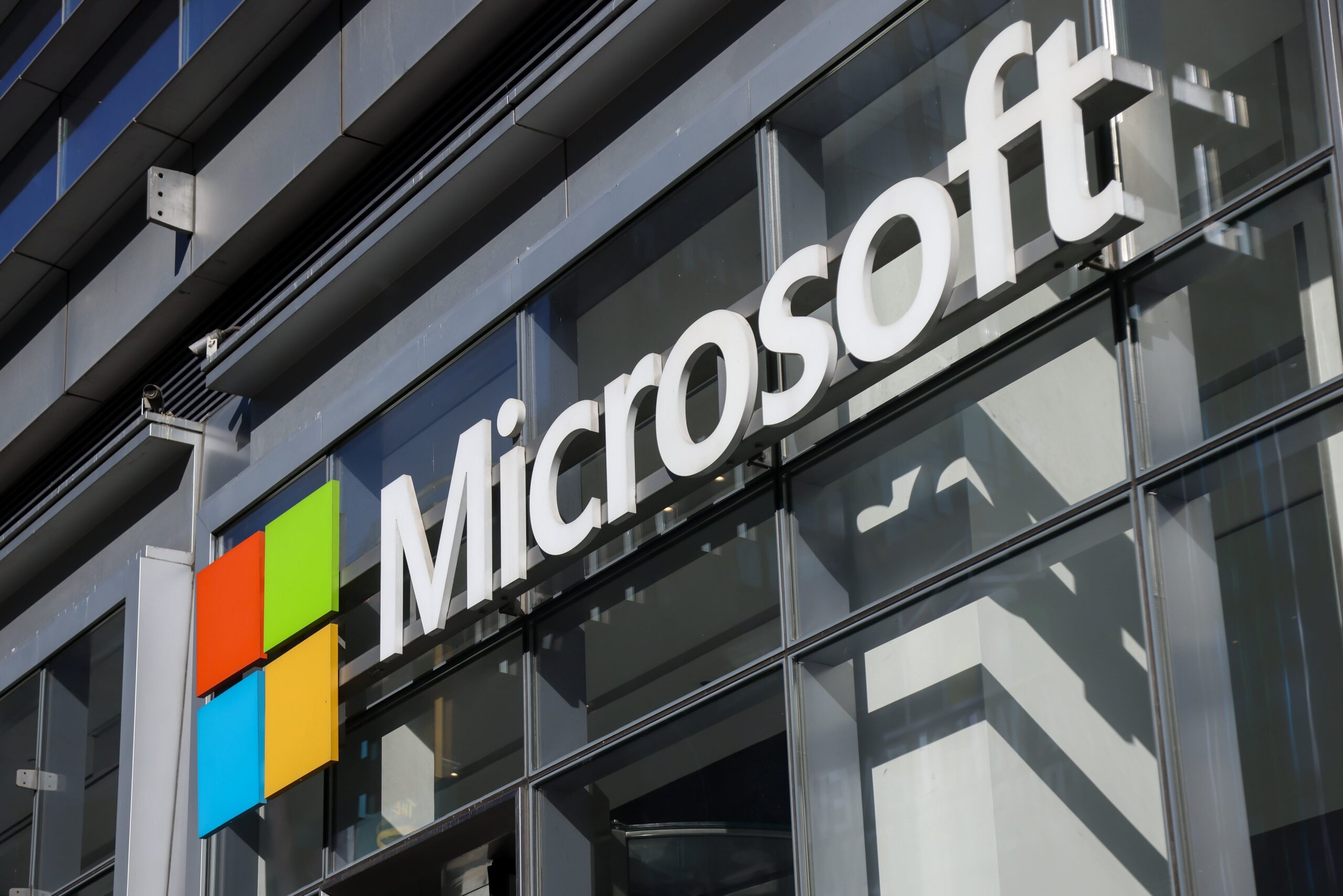Microsoft to end support for Office 2021 this year